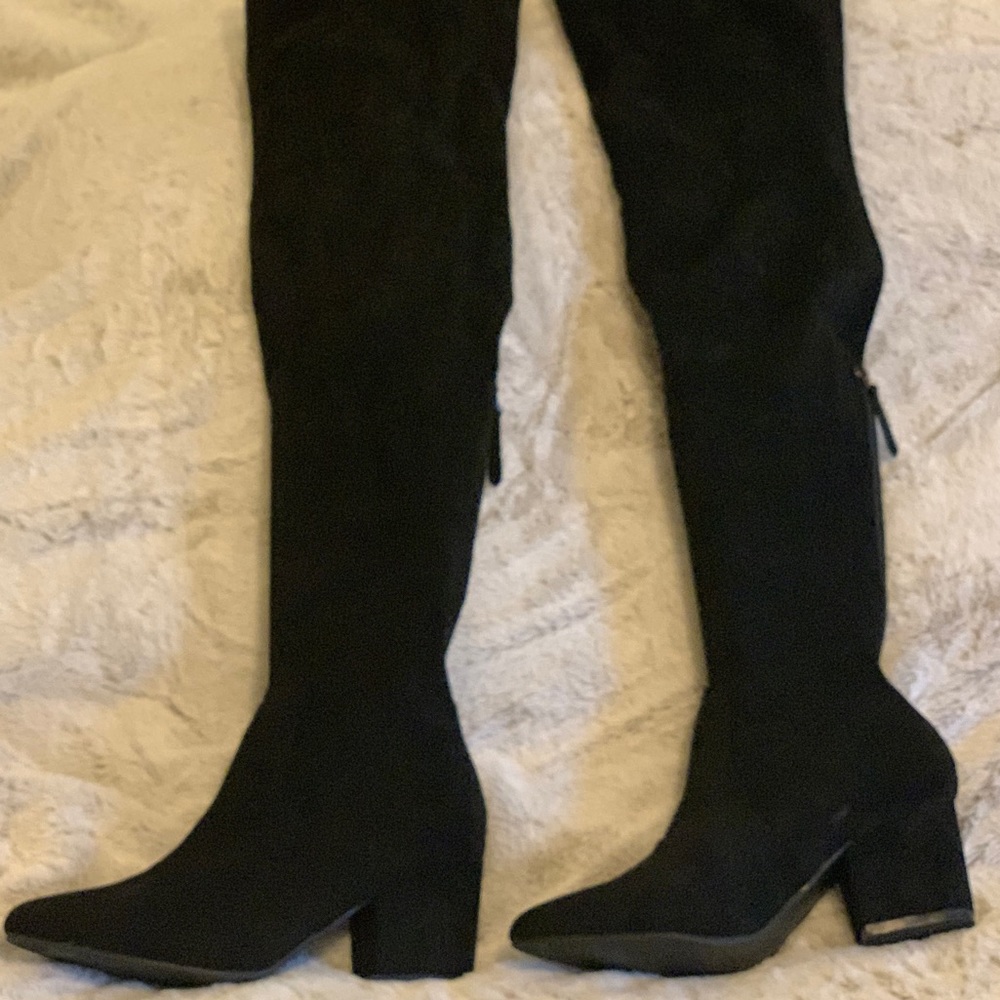 GOODNIGHT MACAROON
ELLIS BLACK CLASSIC
OVER THE KNEE SUEDE
LEATHER BOOTS